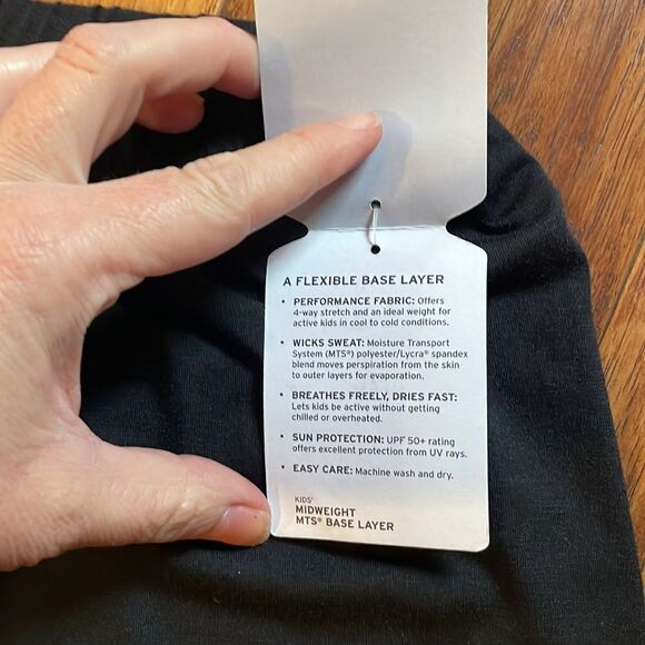 NWT REI black first layer - Picture 4 of 11